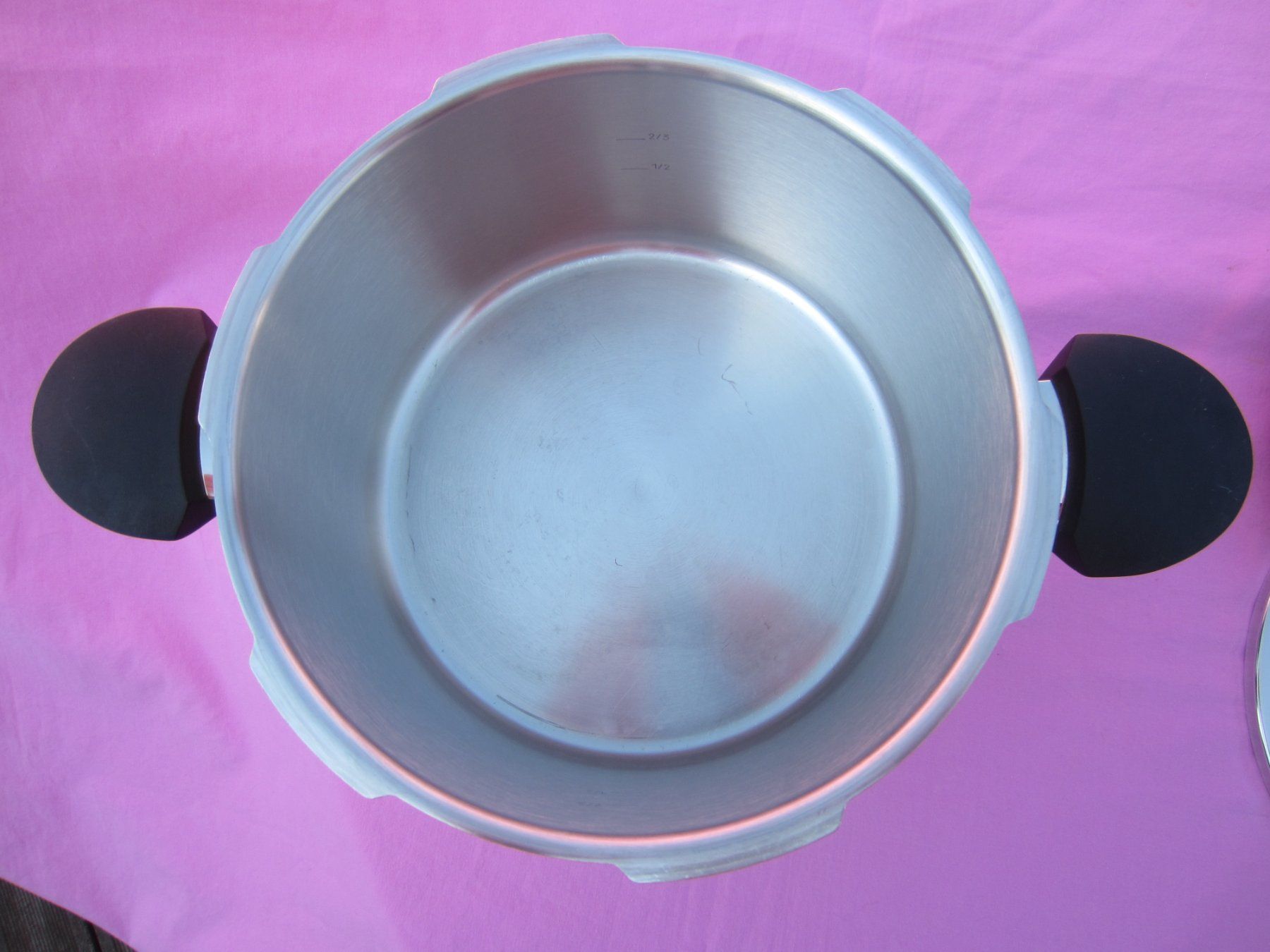 Duromatic Töpfe: DUROMATIC Dampfkochtopf 4.5 Liter – Gebraucht aus Sursee von Tschiger 3