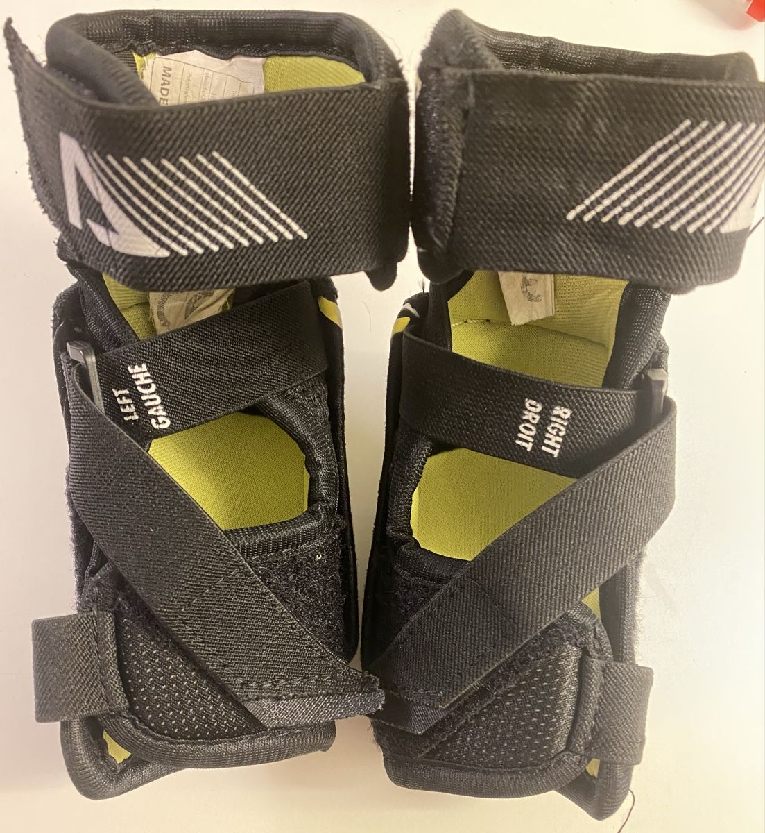 Protezioni & Imbottiture: Warrior Alpha LX Pro Ellenbogen-Schoner YTH – Usato da Volketswil venduto da 9394 2
