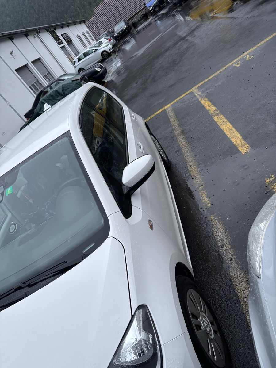 VW Autos: Vw Up 1.0 MPI Weiss 60Ps  – D'occasion à Betschwanden par Salemen 4