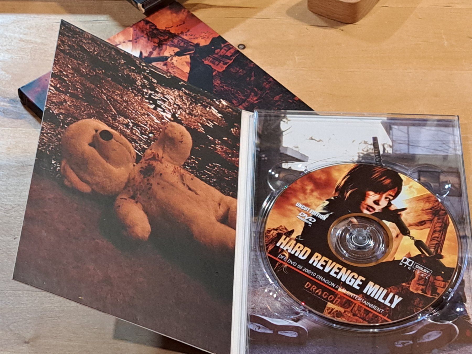 Tutti i DVDs: DVD Hard Revenge Milly, Limited Full Uncut Version – Usato da Unterseen venduto da Kanica 6