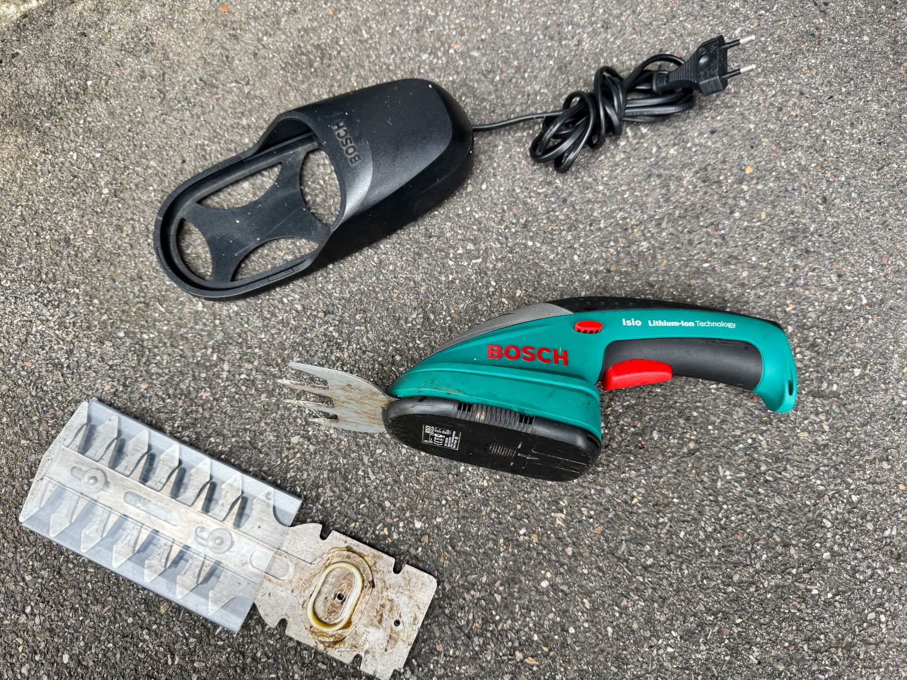 Bosch Rasenmäher: BOSCH Isio Akku Grasschere – Gebraucht aus Frauenfeld von difi67 3