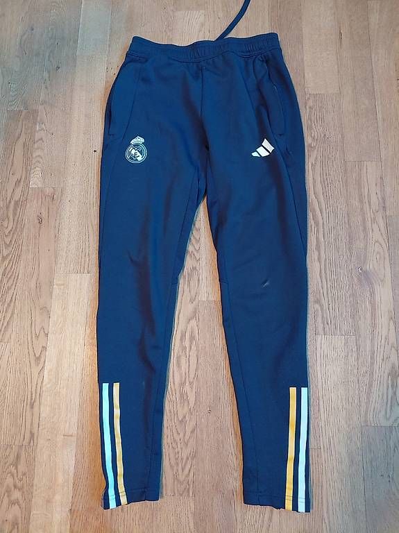 Pantaloni: Trainingshosen – Usato da Kerns venduto da truffere 3