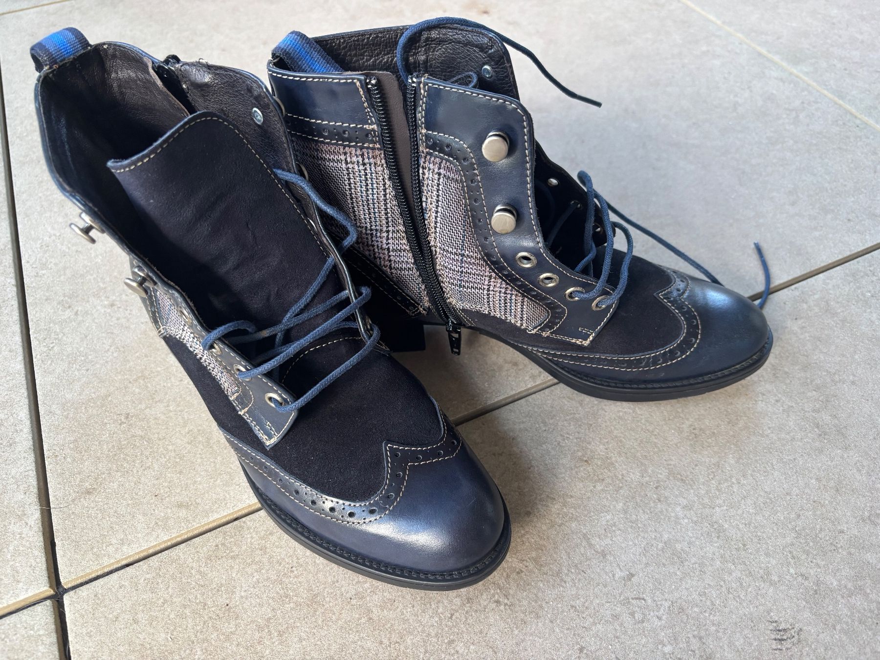 Scarpe da donna: Spanische Halbschuhe Leder Gr. 38 – Usato da Rothrist venduto da white-flower 3