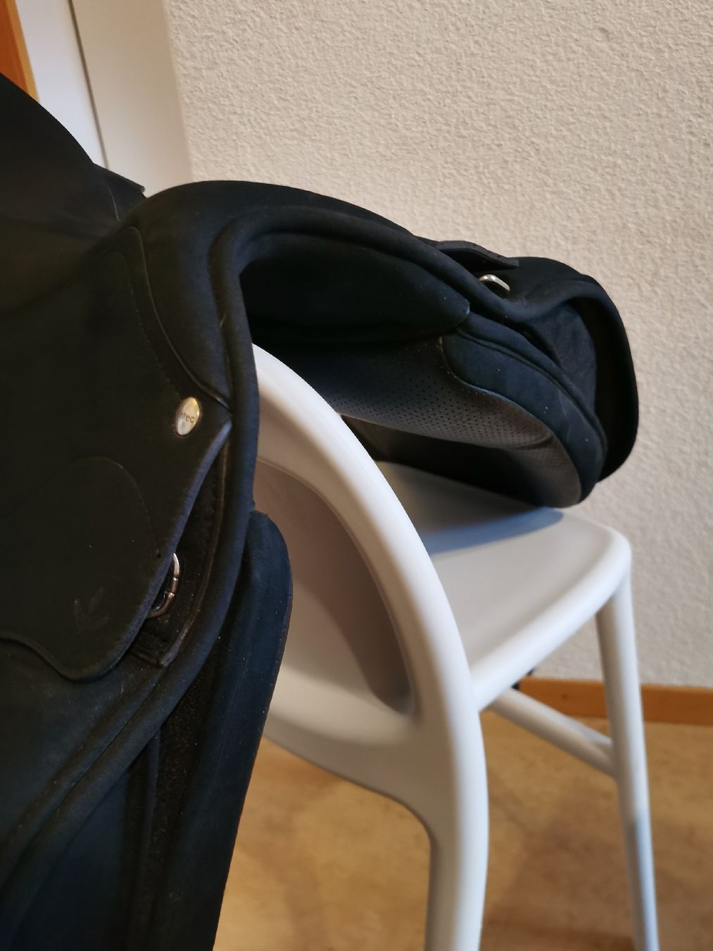 Selle & Accessori: Wintec Icon Dressursattel – Nuovo (secondo la descrizione) da Remigen venduto da moondance1989 2