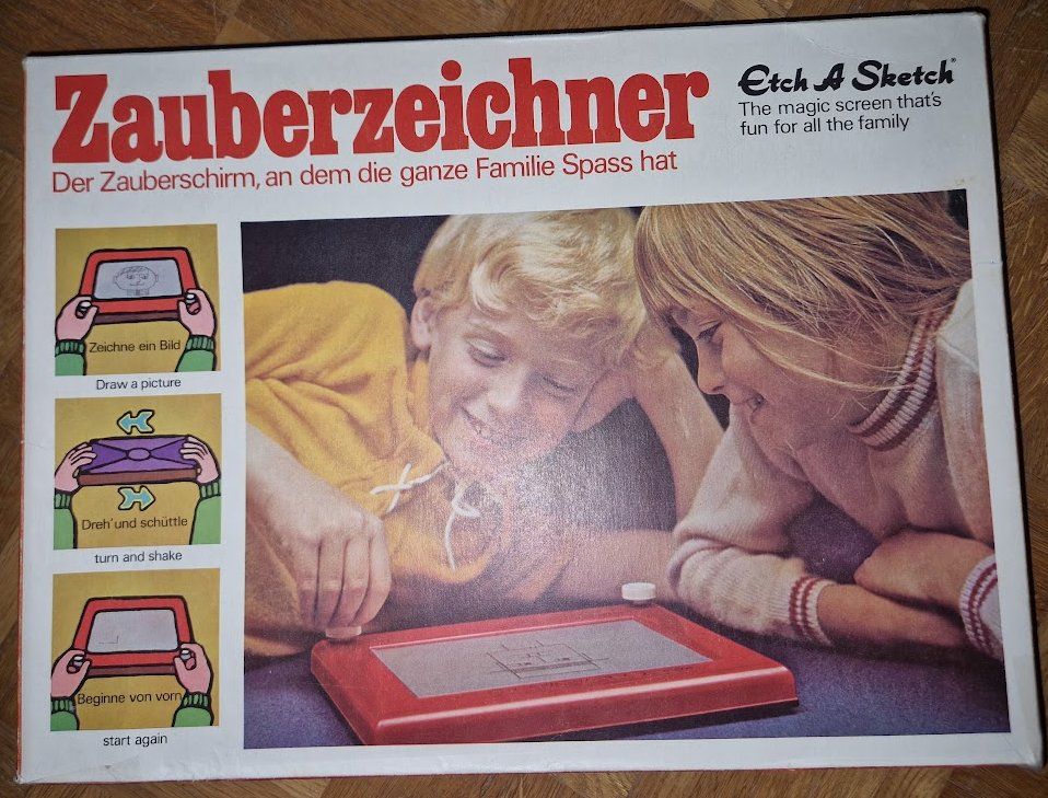 Spielzeuge: Etch A Sketch - Zauberzeichner – Gebraucht aus Au SG von jes_bj6k