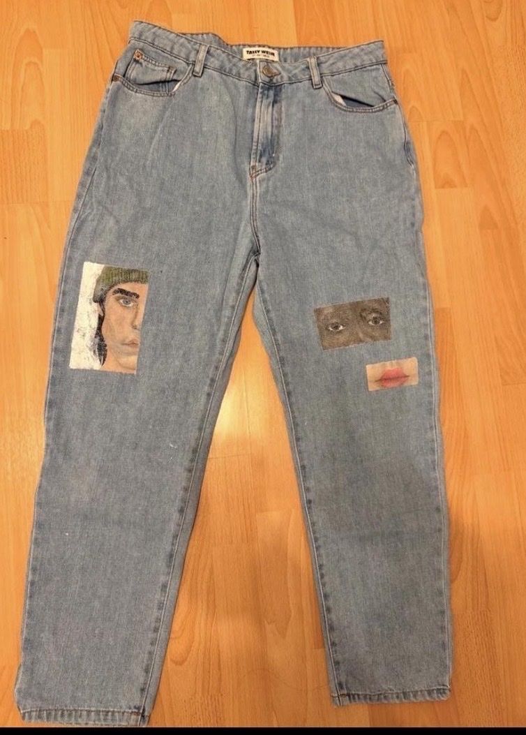 Jeans: Coole Vintage Jeans mit Kunst! Grösse M – Nuovo (secondo la descrizione) da Marbach SG venduto da Rob_sta