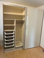 Schwebetürenschrank weiss mit Schiebetüren gebraucht