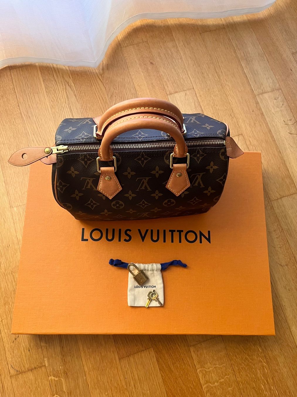 Louis Vuitton Borse da donna: Louis Vuitton Speedy 25 Monogram – Usato da Schlieren venduto da sim_zp5y