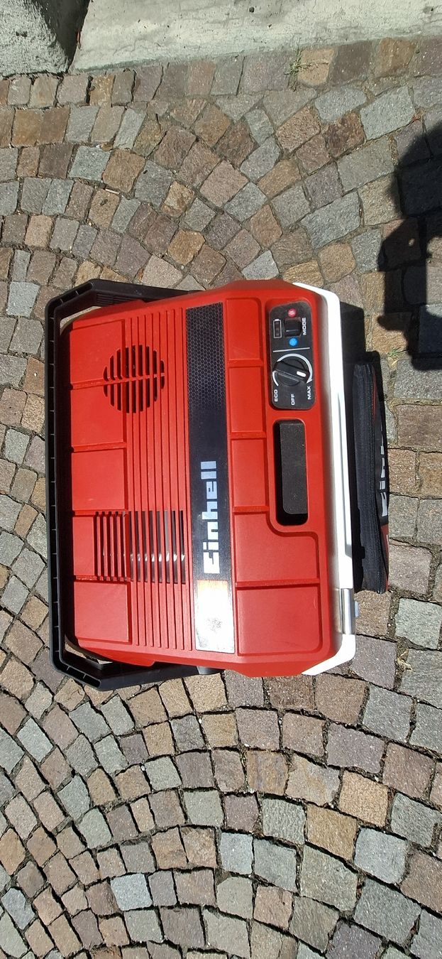 Einhell Kühlschränke & Kühlen: frigo box a batteria, 220v, 12v – Gebraucht aus Minusio von pensino 1