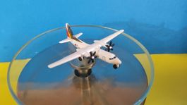 Modellflugzeug Fokker F50 Philippine Airlines 1:600