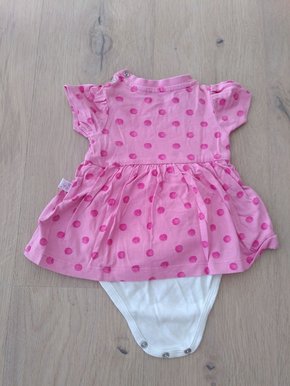 Robes et jupes: Bodykleid kurzarm - Grösse 62 – D'occasion à Penthaz par ann_l7zt 4
