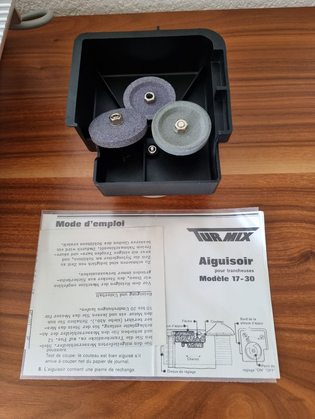 Turmix Elettrodomestici da cucina: Turmix Aufschnittmaschine A-2000 – Usato da Walchwil venduto da AlbertErnst 4