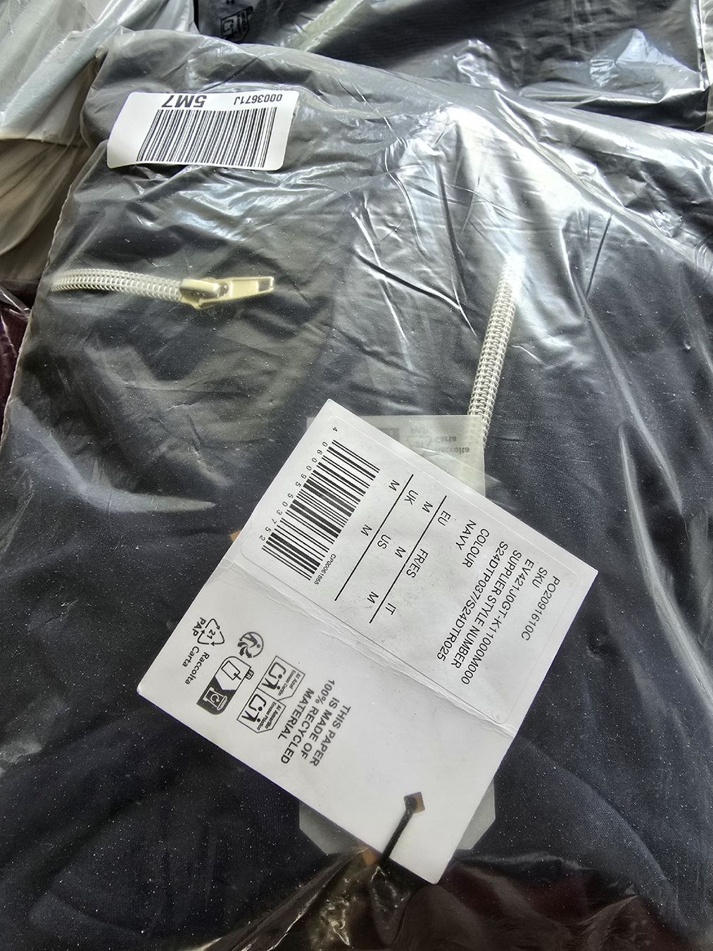 Pullover & Sweatshirts: Even&Odd Pullover - Grösse M – Neu und originalverpackt aus Rickenbach b. Wil von Beautiful.Things 4