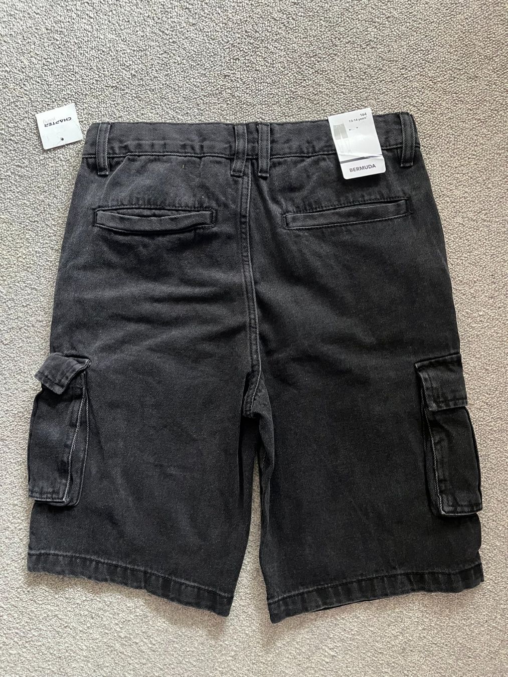 Pantaloni: Bermuda  Gr 164 Fabrikneu – Nuovo e nell'imballaggio originale da Rekingen AG venduto da nederland1 2
