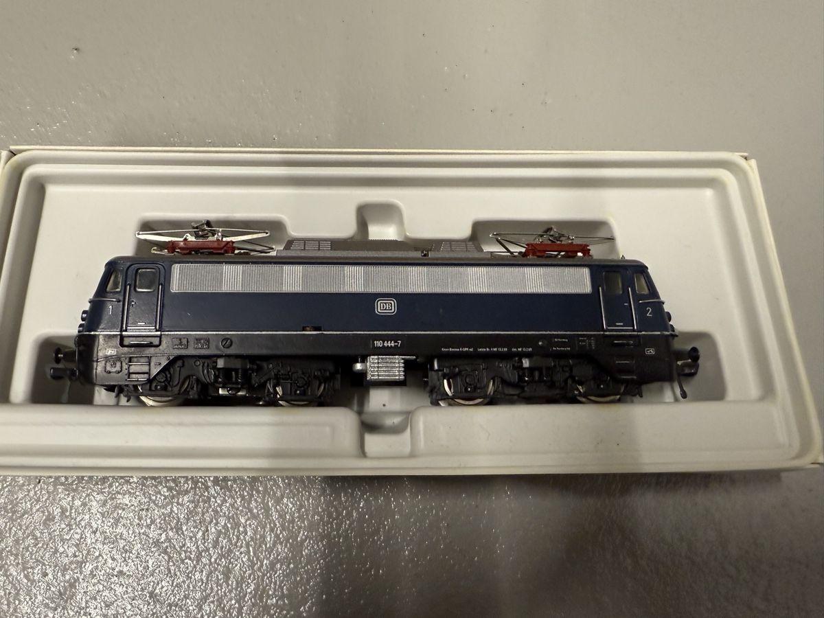 Fleischmann Modellini di ferrovie: Fleischmann H0 Lok 110 446-7DB – Usato da Berikon venduto da TopLok 3