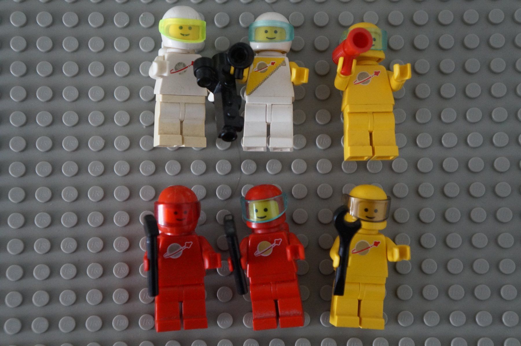 Lego Giocattoli: Lego Space Platten und Figuren – Usato da bronschhofen venduto da blackpearl01 2