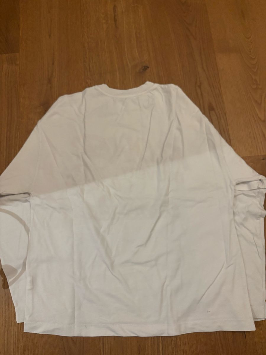 Pull&Bear T-shirt: PULL&BEAR long sleeve shirt – Nuovo (secondo la descrizione) da Lavigny venduto da bea_26wd 1