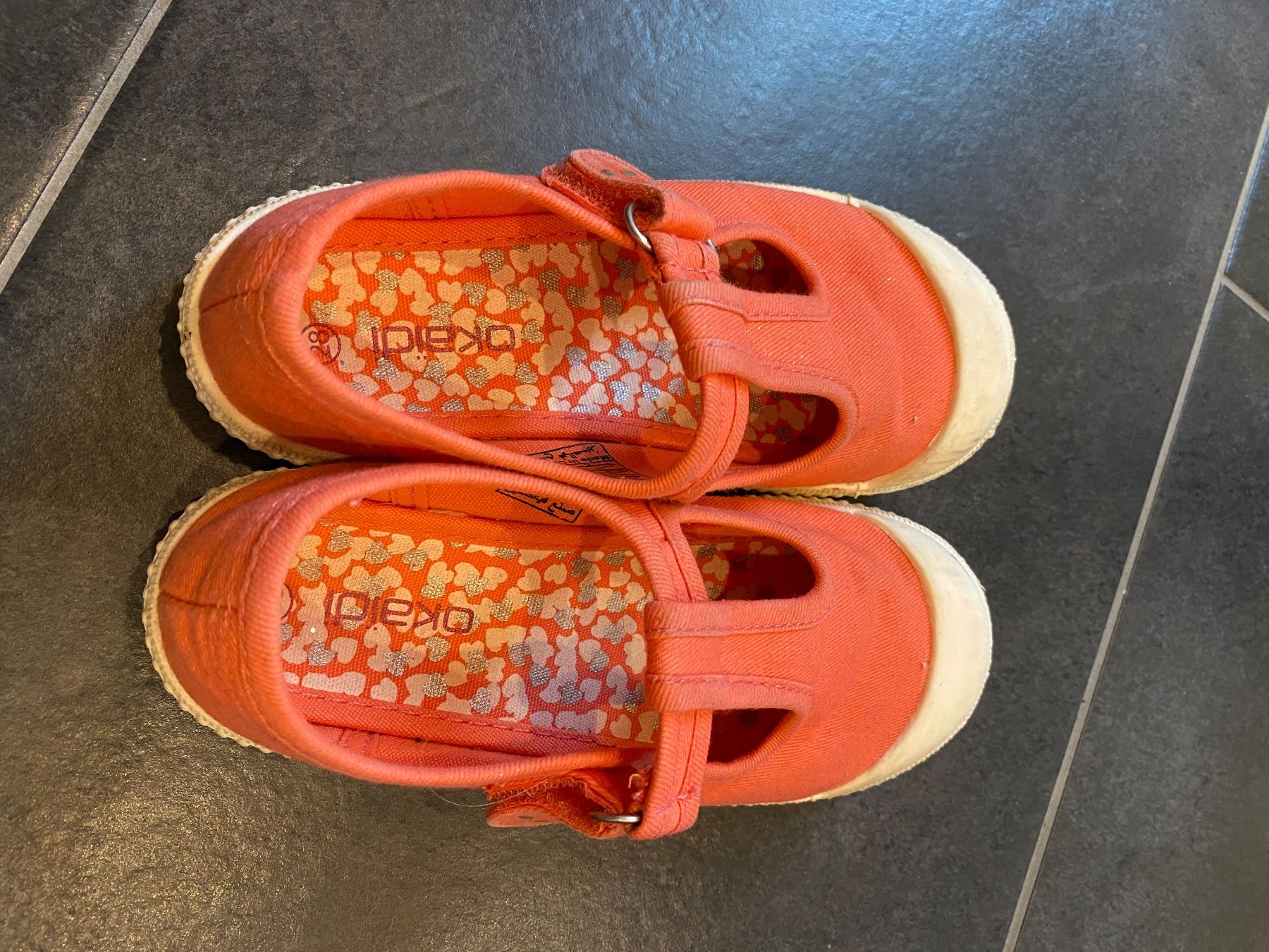 Chaussures filles: Riemchenballerina Stoffsneaker, Gr. 28 – D'occasion à Summaprada par hirschuh506 1