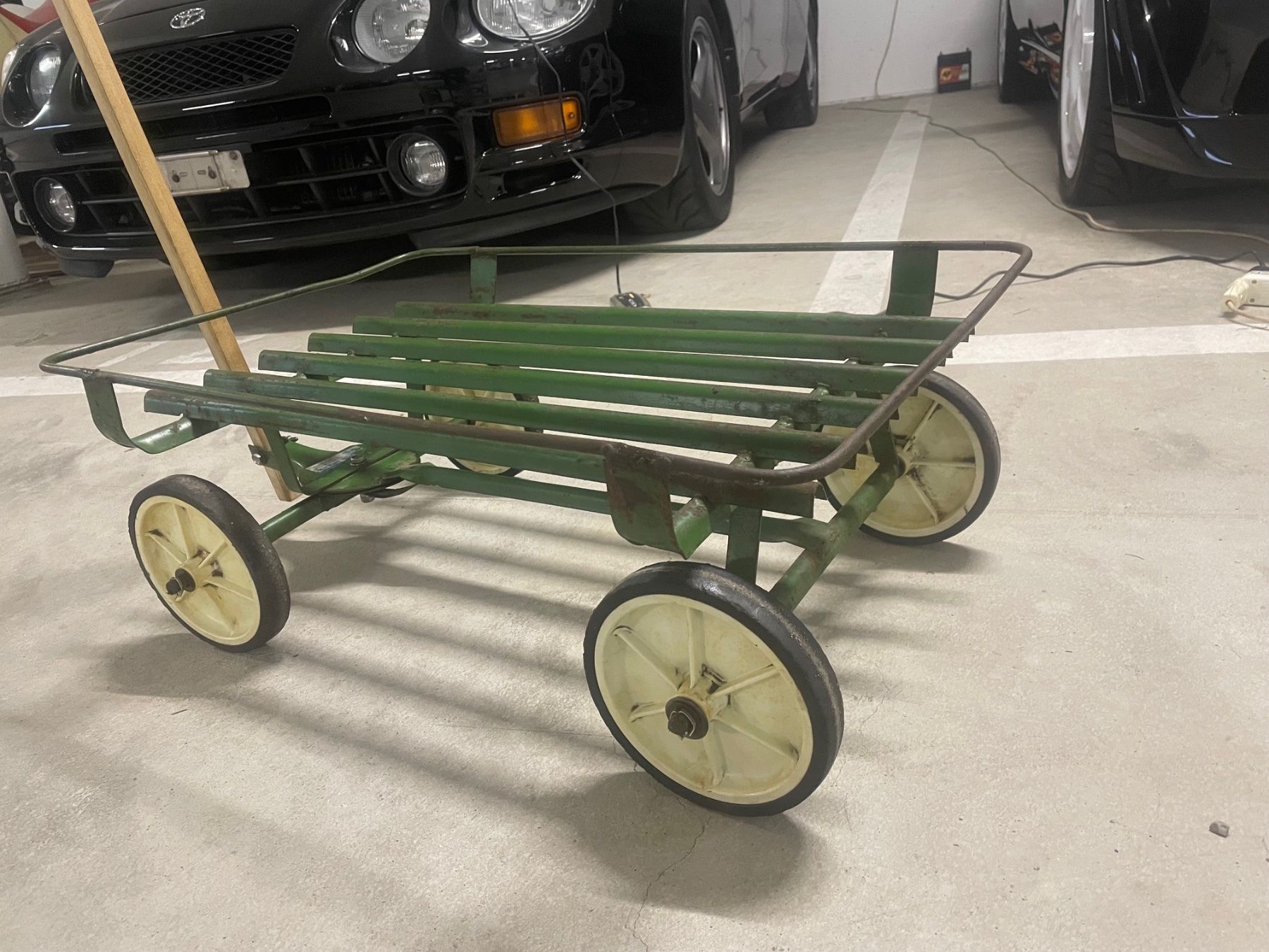 Schubkarren: Handwagen, stabiler Handwagen von ca. 1960 – Gebraucht aus Menziken von