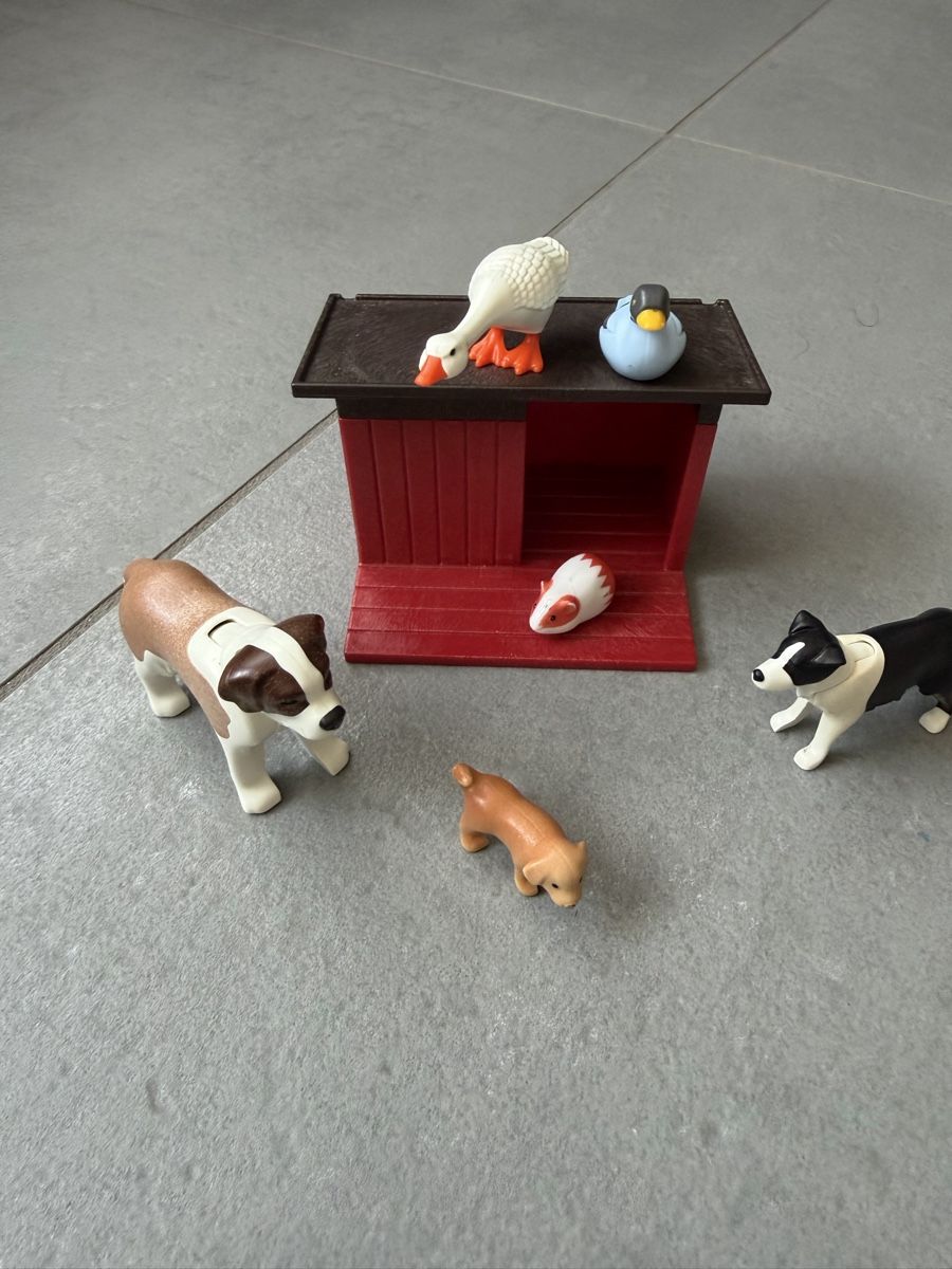 Playmobil Giocattoli: Playmobil 6 Tiere & Hüttli – Usato da Flawil venduto da rudegirl17 3