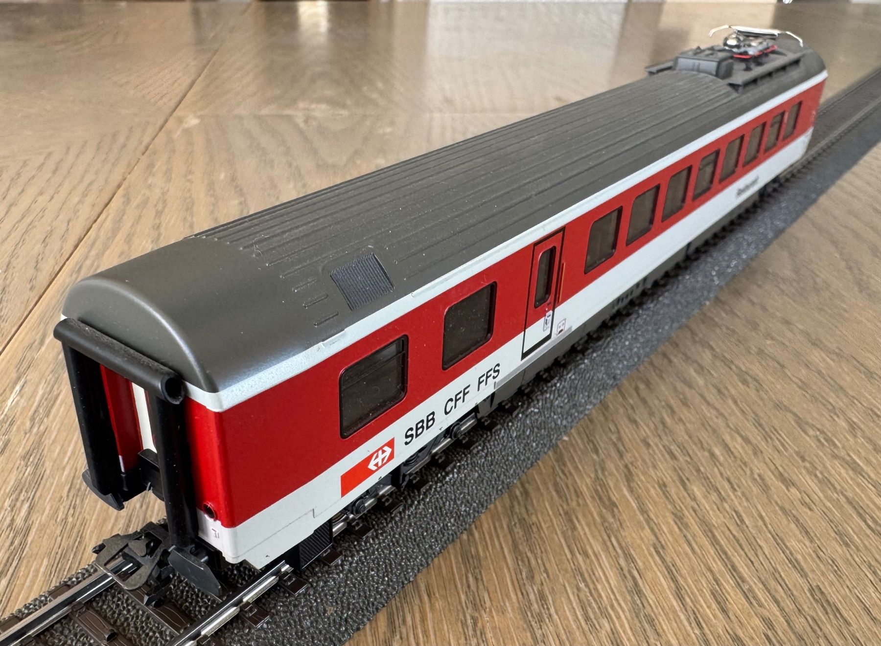 Märklin Modellini di ferrovie: SBB-Restaurantwagen,  EW IV WR – Nuovo (secondo la descrizione) da St. Moritz venduto da Manu7500 2