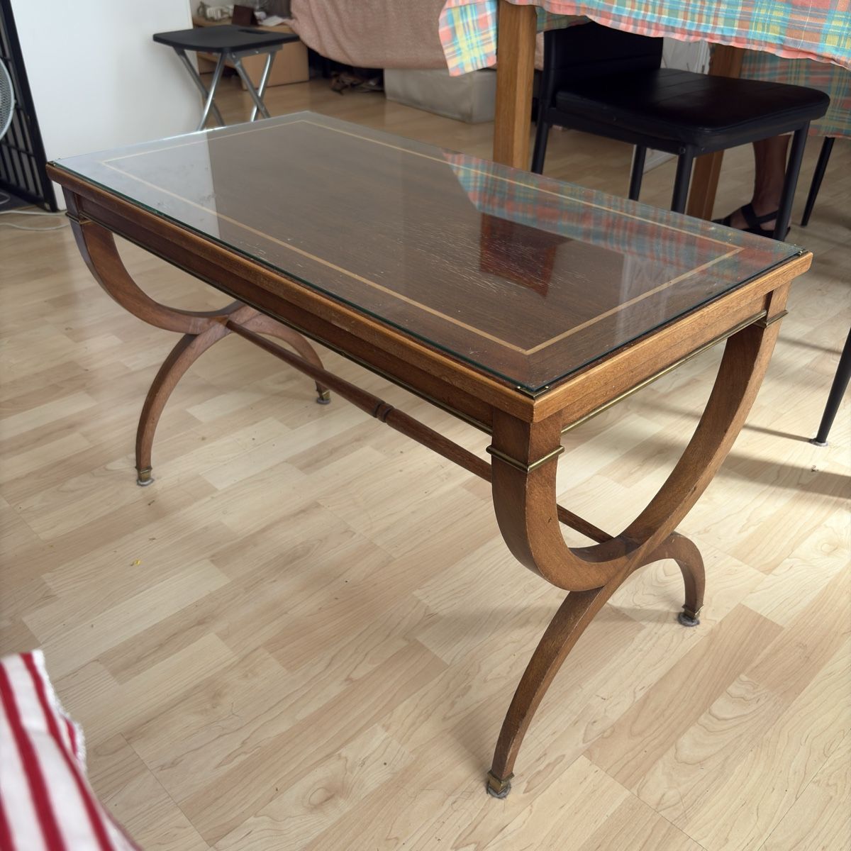 Tavoli: Table basse en bois et verre – Usato da Moudon venduto da TigerrrEye