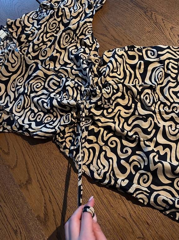 Tute: Monki Overall XS/S neu  – Nuovo e nell'imballaggio originale da Zürich venduto da and_9bmb 1