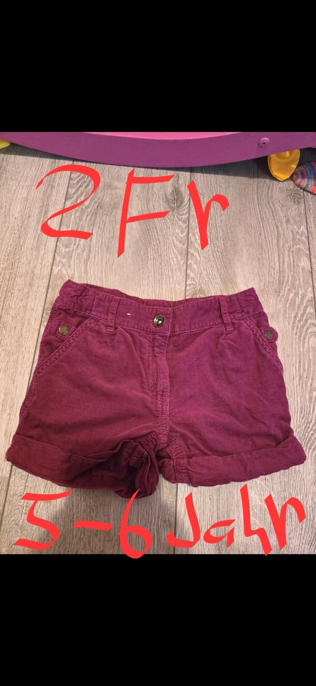 Pantalons: kurze hose – D'occasion à Bettenhausen par Engel1991