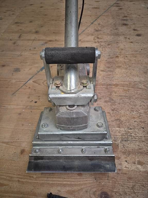 Tutte le macchine: Teppich Stripper – Usato da Winterthur venduto da Bazilum 1