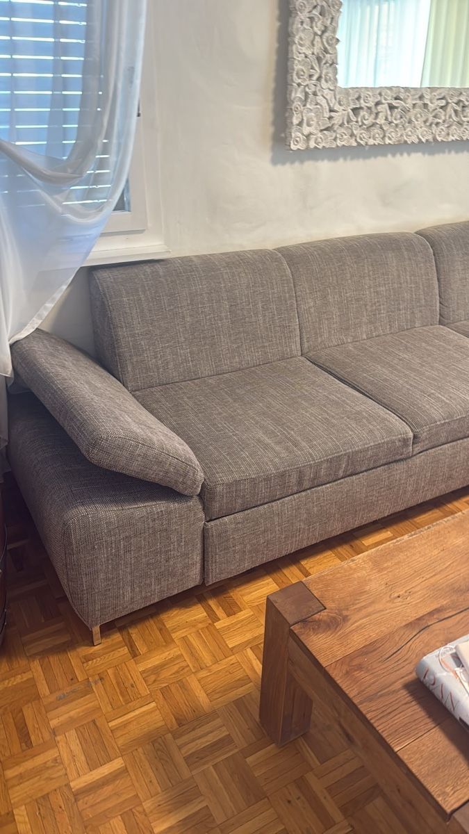 Sofas: Jelmoli Ecksofa mit Récamiere & Bettfunktion – D'occasion à Hägglingen par Raff_Ella 4