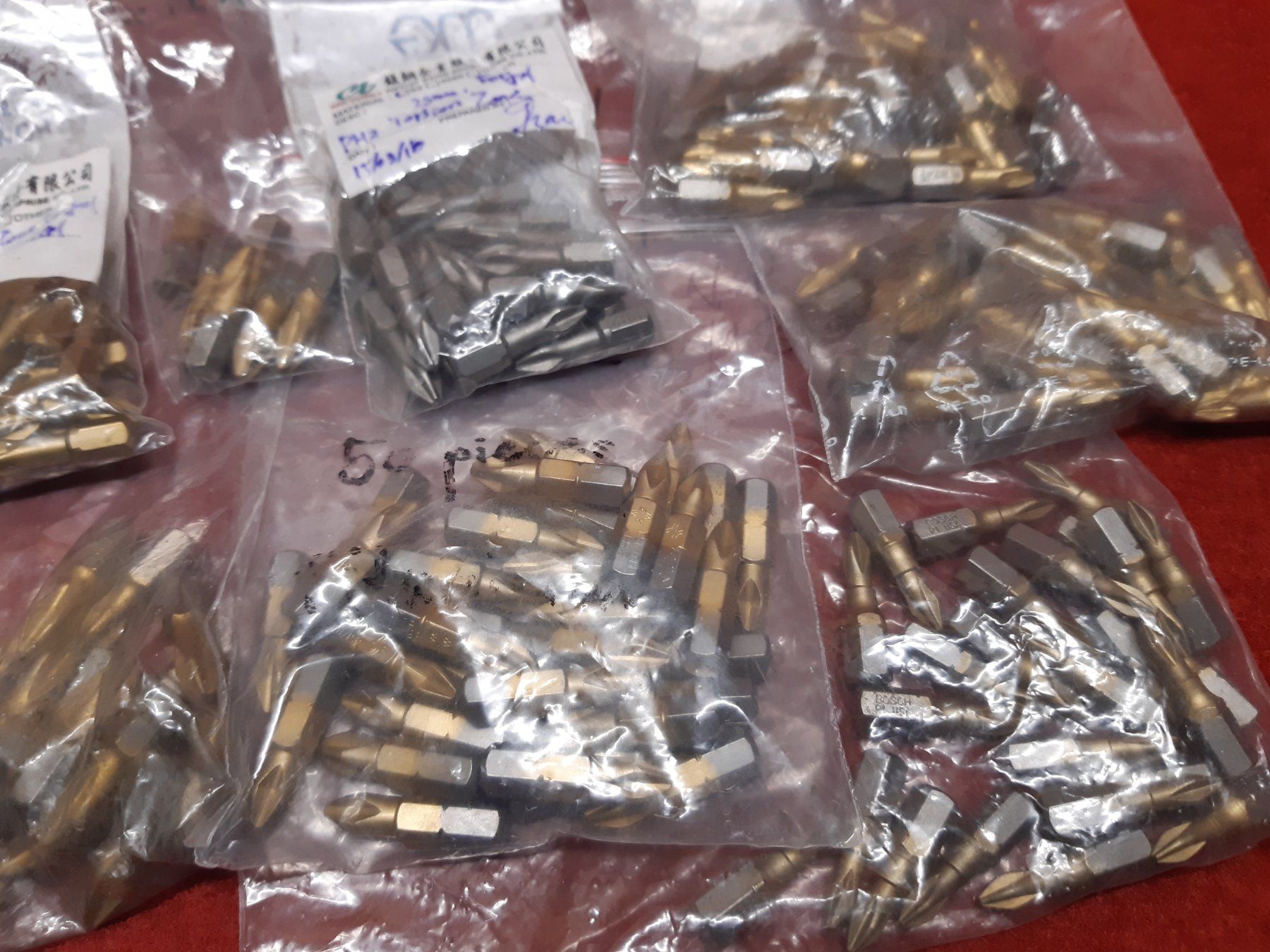 Tutti gli attrezzi: Vierkant - Bits ca. 500g – Usato da Lohn-Ammannsegg venduto da Molch7 6