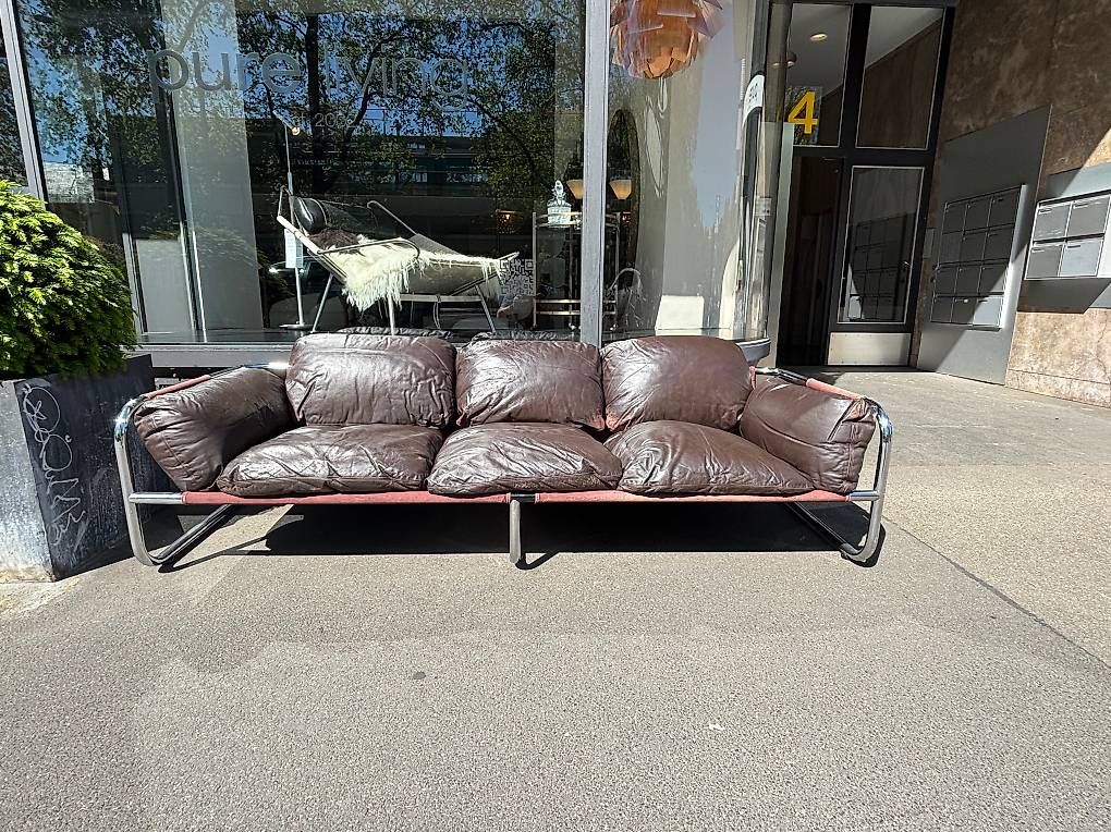Sofas: Design-Klassiker Sofa mit Patina – Gebraucht aus Zürich von prm_1970