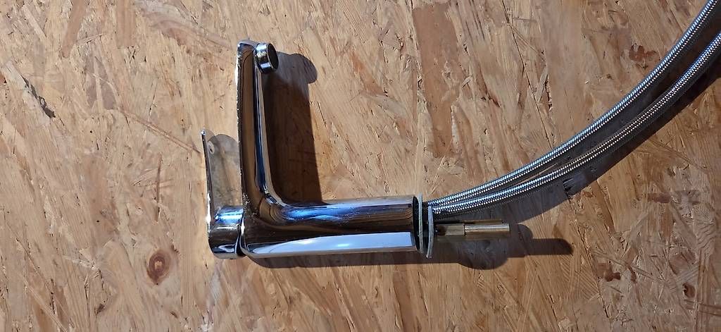 Rubinetteria: Robinet mitigeur évier comme neuf – Usato da Sergey venduto da Swixmax