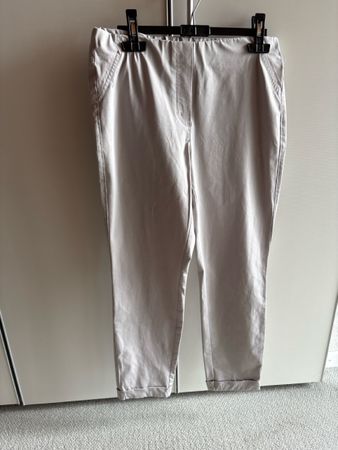 Top modische Hose St. Ann gr 36 neuwertig