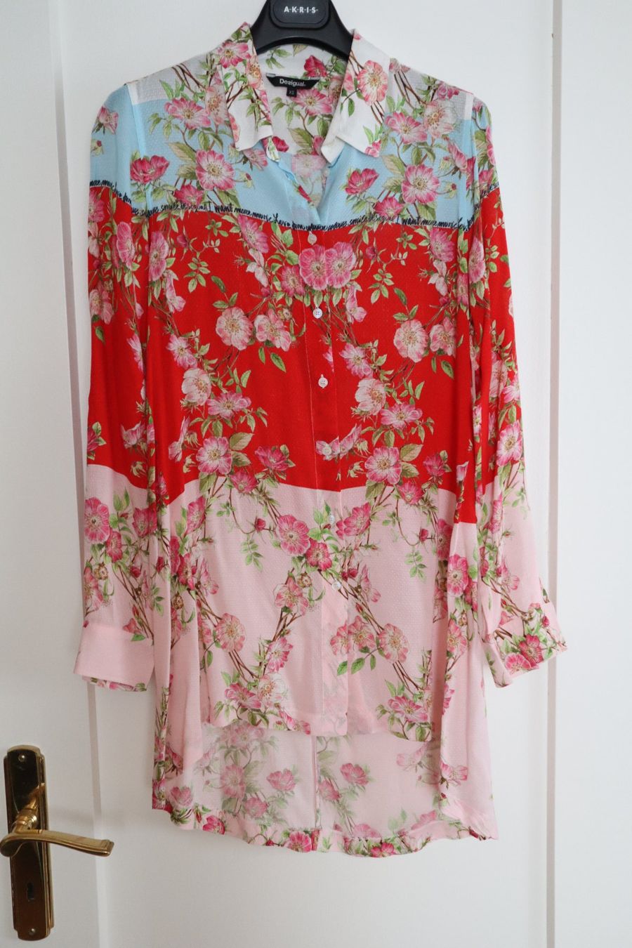 Desigual Chemisiers: schöne Bluse, Desigual, XS – D'occasion à Wattwil par diamant1