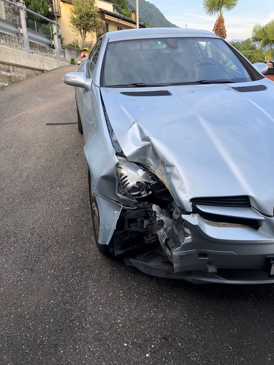 Mercedes-Benz Automobili: Mercedes Cabriolet SLK 200 – Difettoso da Eschenbach LU venduto da paka_88