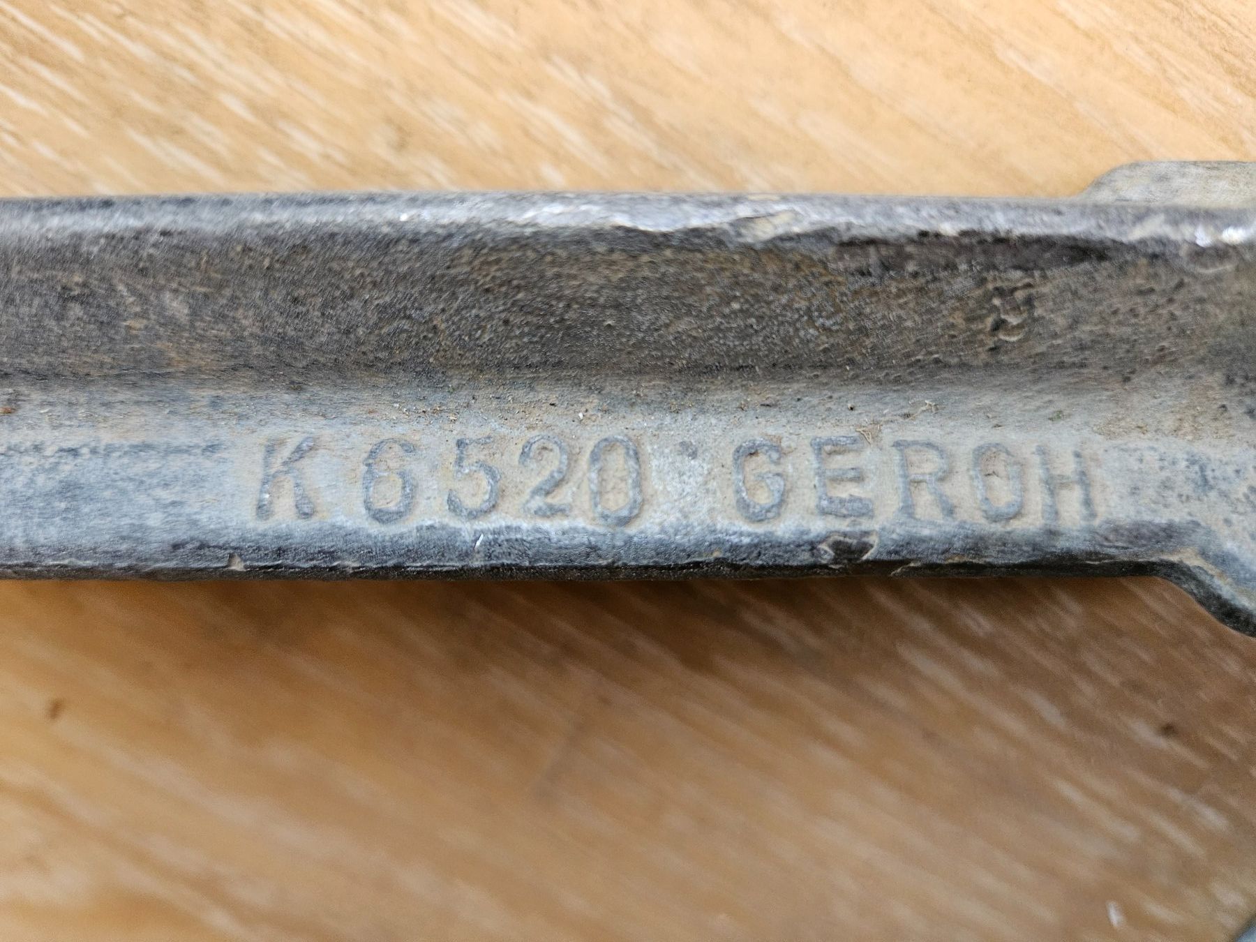 Ancore: Erdanker / Bodenanker / Zelthering – Usato da Münchwilen AG venduto da pel_y9jx 1