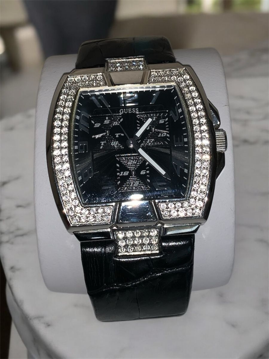 Guess Uhren: Guess Damenuhr mit Strass - neuwertig – Neu (gemäss Beschreibung) aus unterentfelden von leyla08