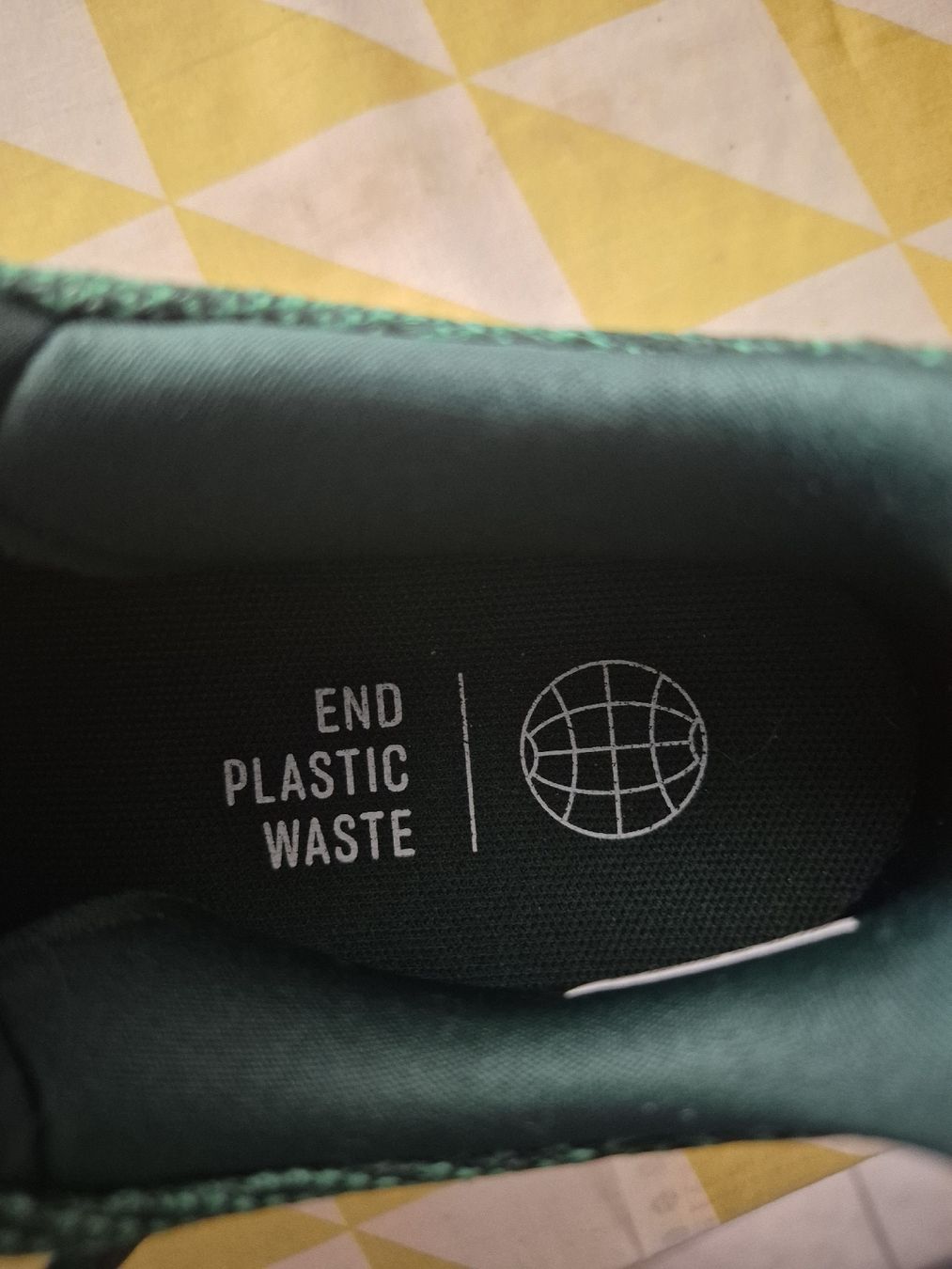 Adidas Scarpe da uomo: Baskets vertes – Nuovo (secondo la descrizione) da Bôle venduto da DamedePic 2