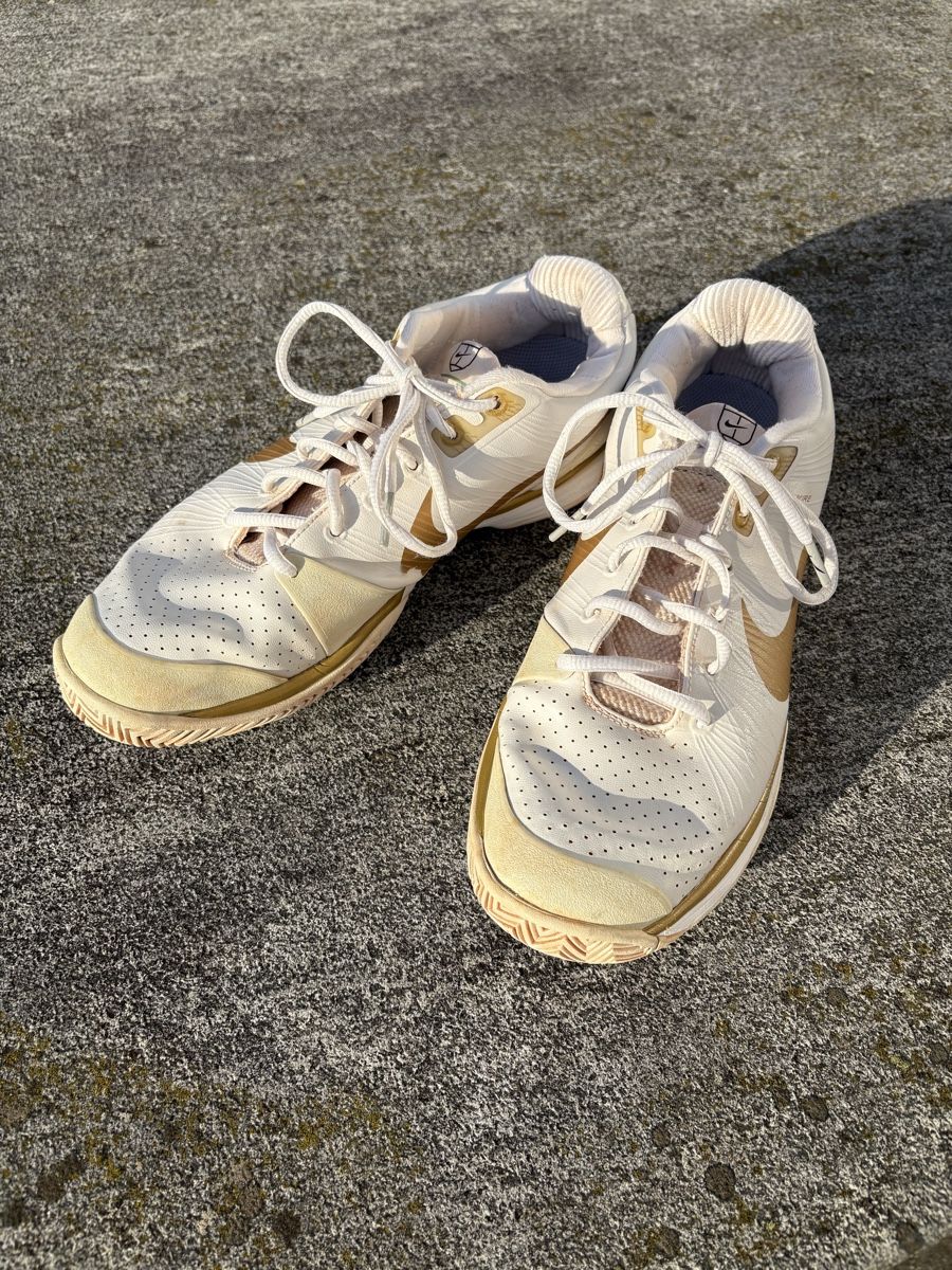 Nike Scarpe da uomo: Nike Tennisschuhe Gr. 42.5 - Roger Federer – Usato da Freienstein venduto da Golfbueb 3