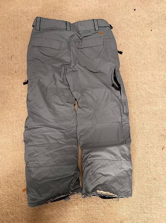 Pantaloni: Skihose Gr.140 – Usato da Zürich venduto da camikaze