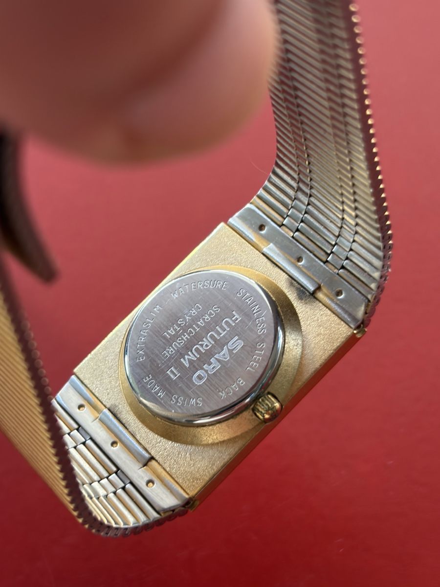 Orologi: 2 Uhren der Marke Saro – Difettoso da Zürich venduto da Airflow22 5