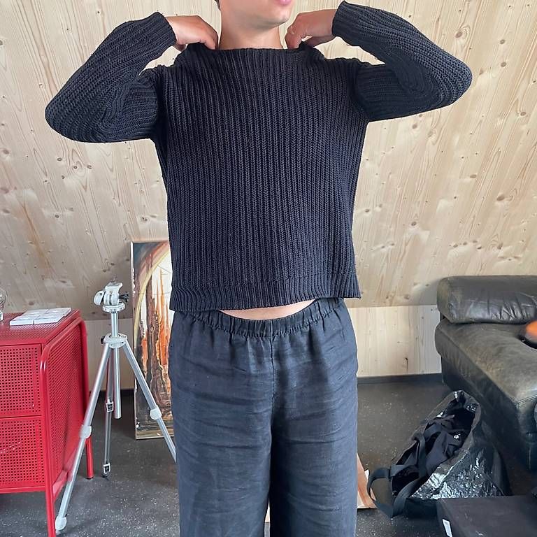 Pullover & Sweatshirts: Knit Pullover – Gebraucht aus Winterthur von hok_98