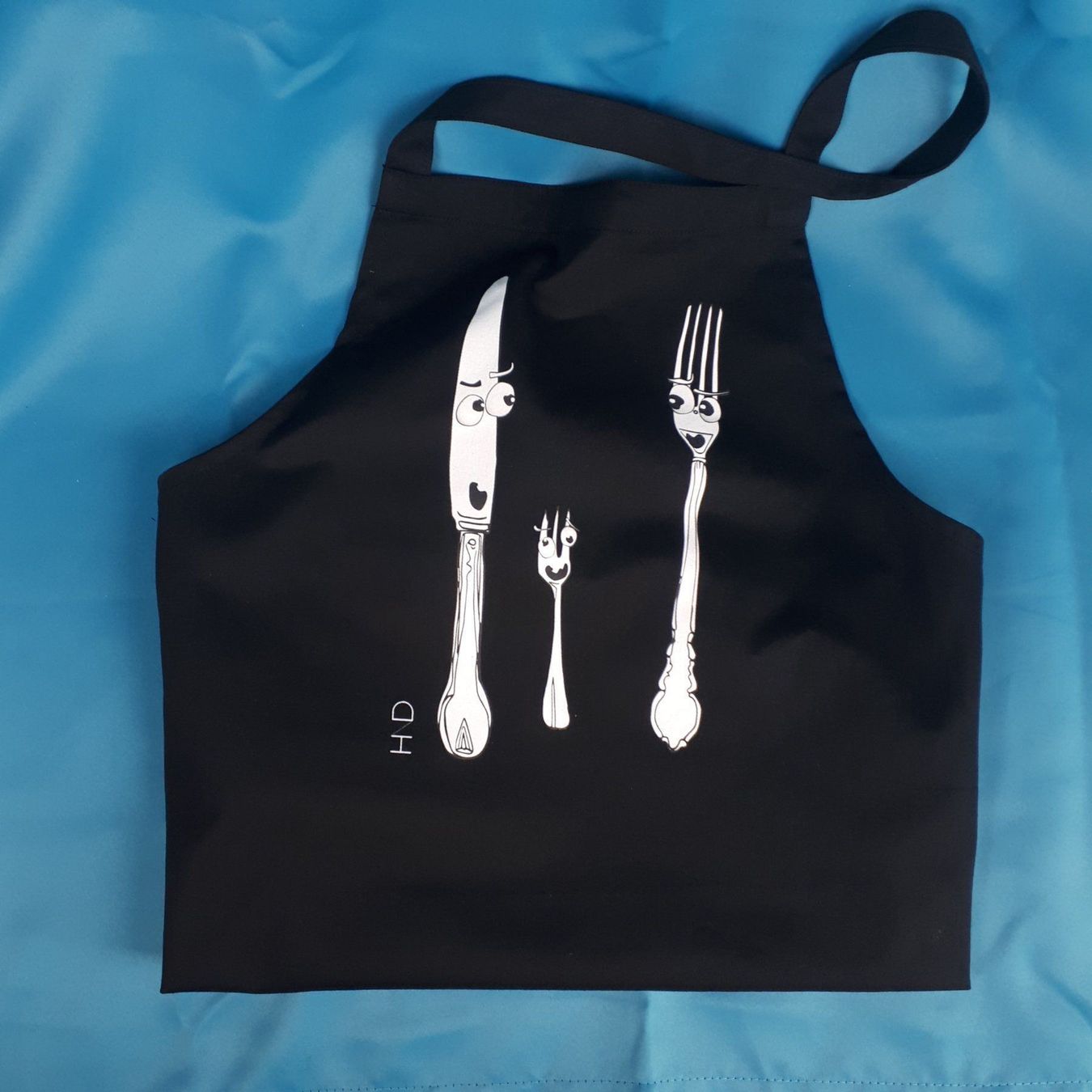 Schürzen: Designer Grillschürze für Mann oder Frau – Neu und originalverpackt aus Basel von HNDidn 1