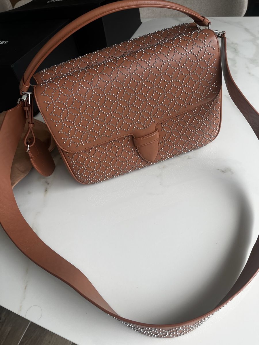 Alaia Borse da donna: Sac Alaïa Clous – Usato da Cologny venduto da PINKCLOSET 1