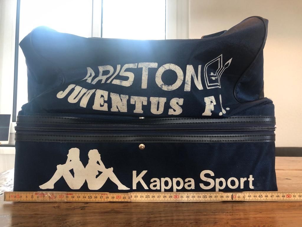 Taschen: Juventus Training Tasche Vintage. – Gebraucht aus Zürich von Sunnyflower97 7