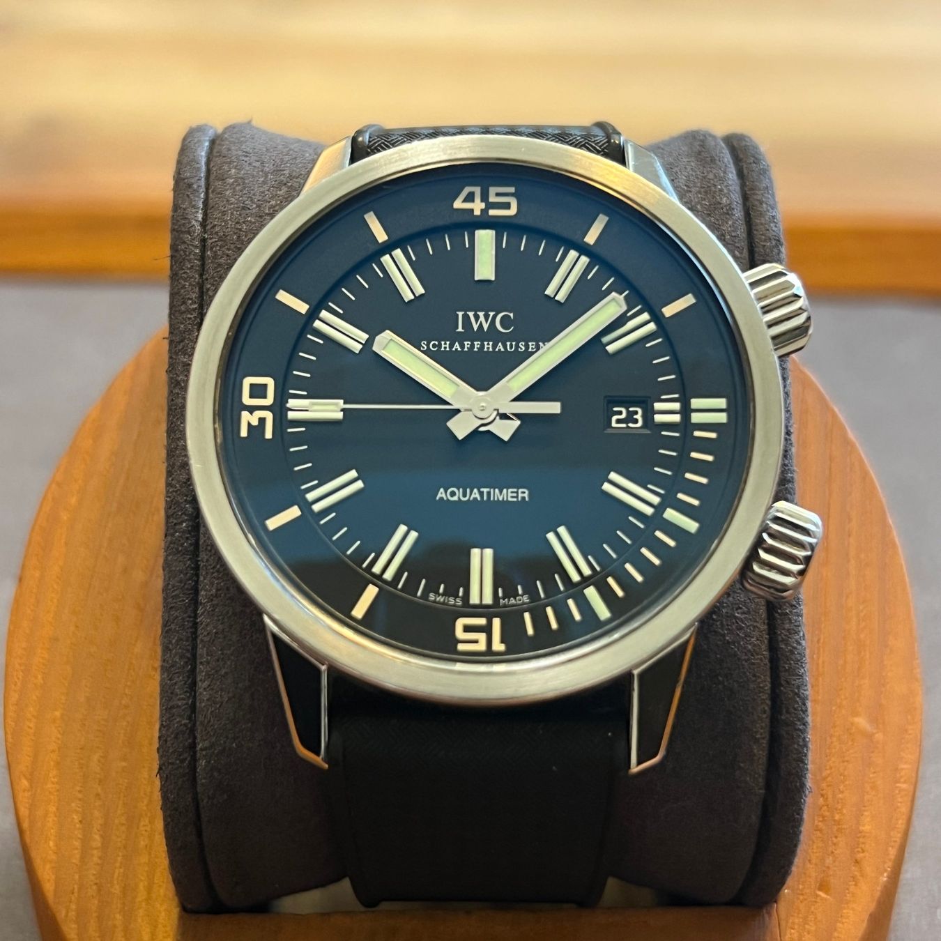 IWC Uhren: IWC Aquatimer Vintage Automatic Date IW323101 – Gebraucht aus Carouge GE von Watchaser