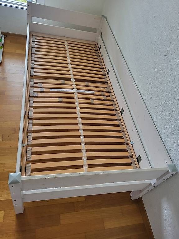 Armadi: Kinderzimmer/ Jugendlicher – Usato da Volketswil venduto da sch_qqn7 1