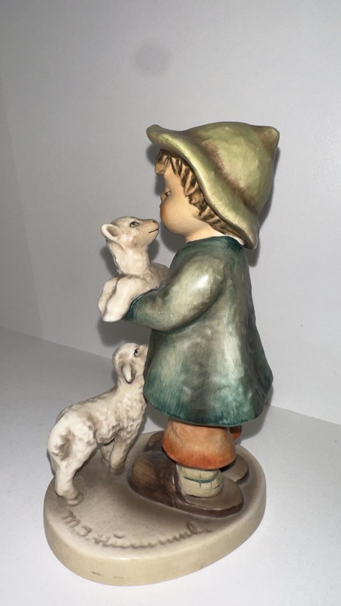 Hummel Statuette: Hummelfigur "The Shepherd's Boy" 64 – Usato da Brig venduto da Invert 4