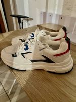 Baskets blanches neuves ! 